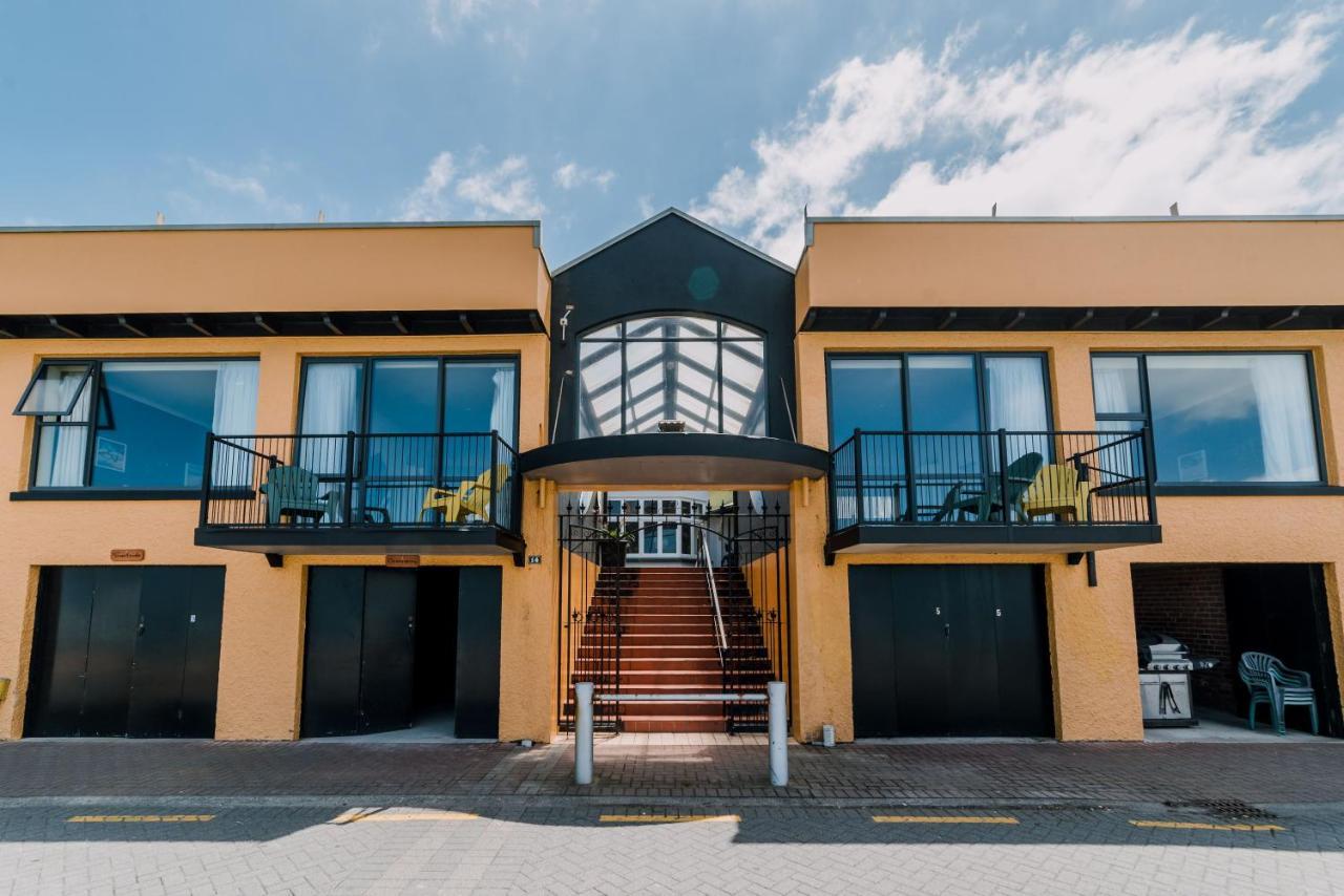 The Esplanade Motel Dunedin Bagian luar foto
