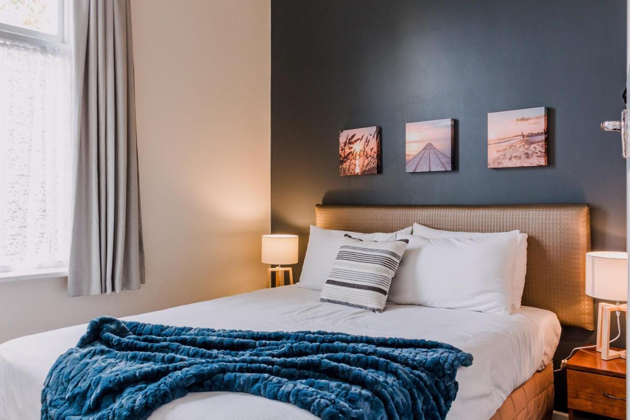The Esplanade Motel Dunedin Bagian luar foto