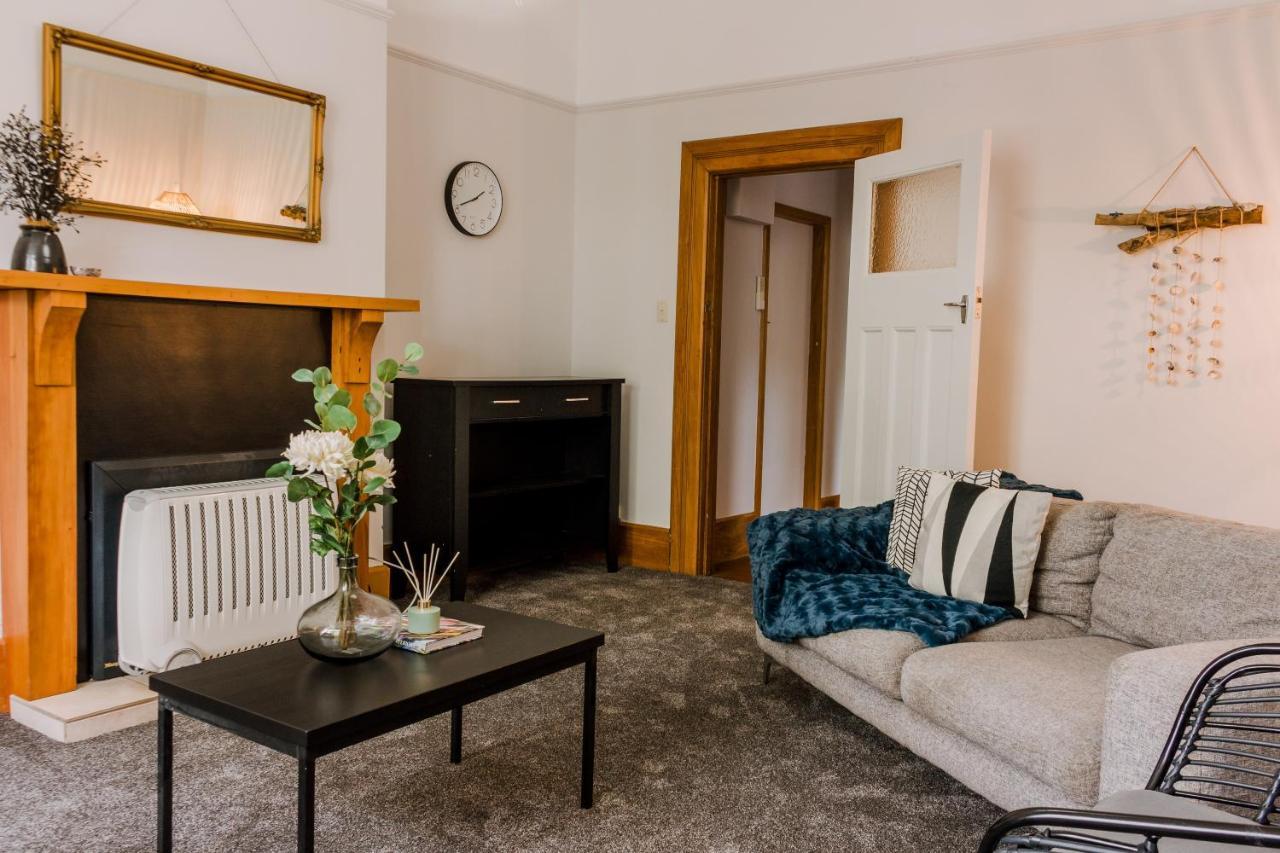 The Esplanade Motel Dunedin Bagian luar foto