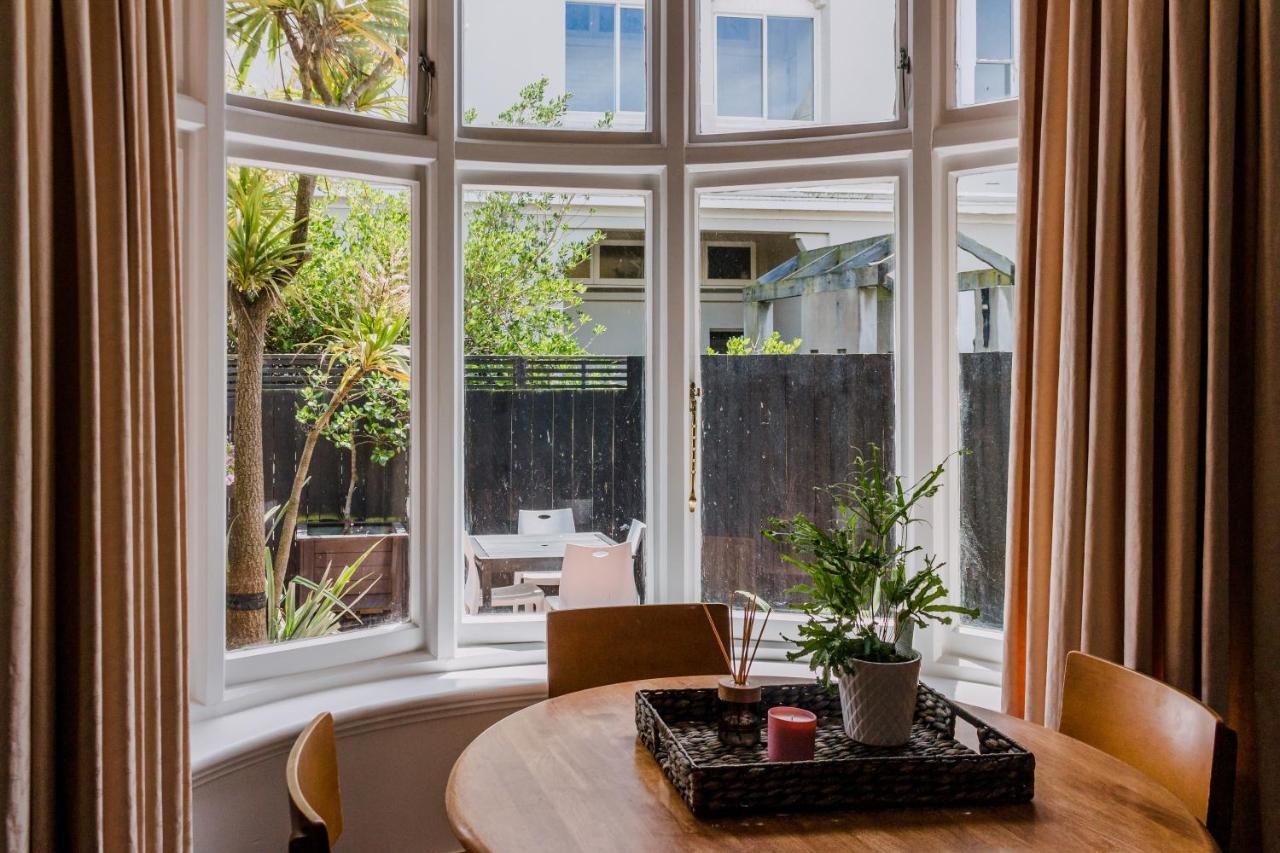 The Esplanade Motel Dunedin Bagian luar foto